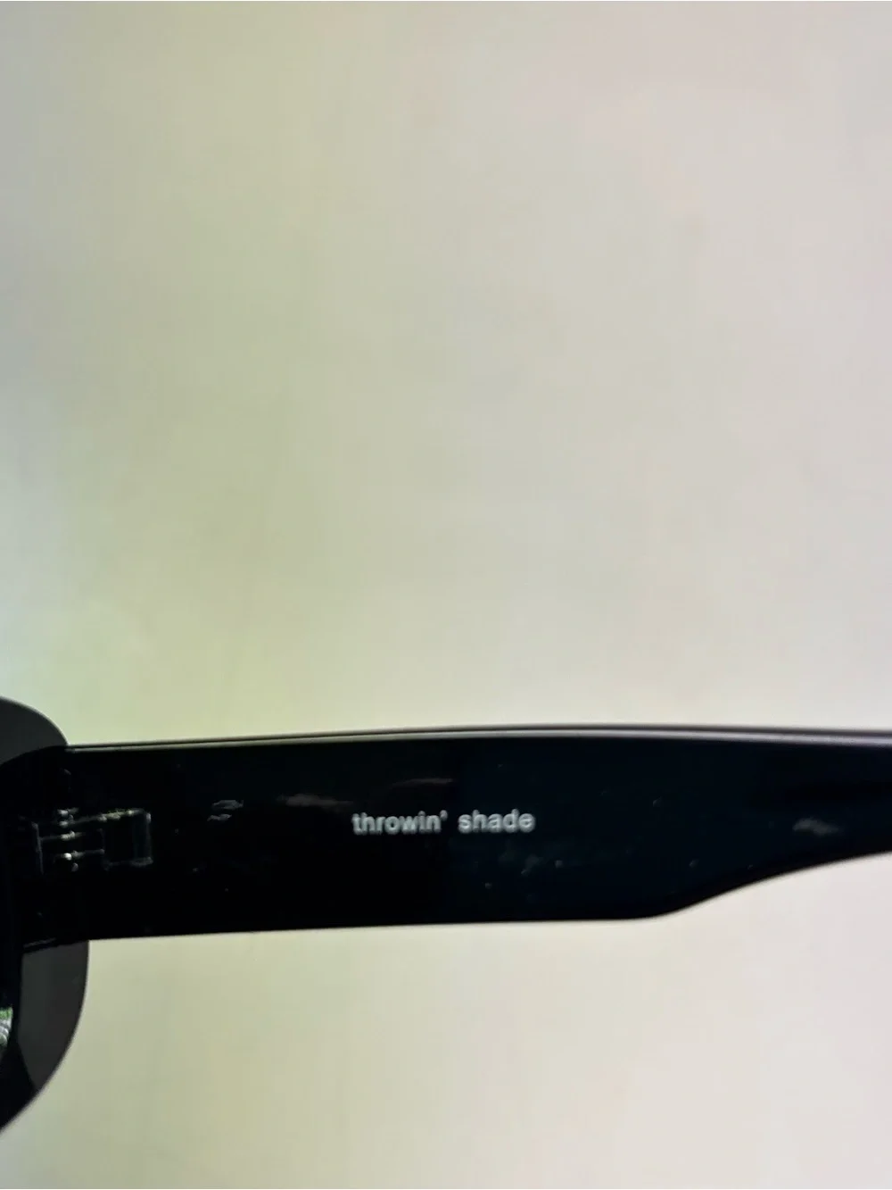 NWOT Throwin’ Shade Black Retro Tinted Sunglasses